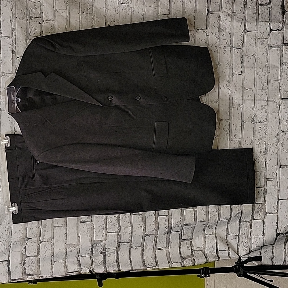 MENS 100% WOOL SUIT